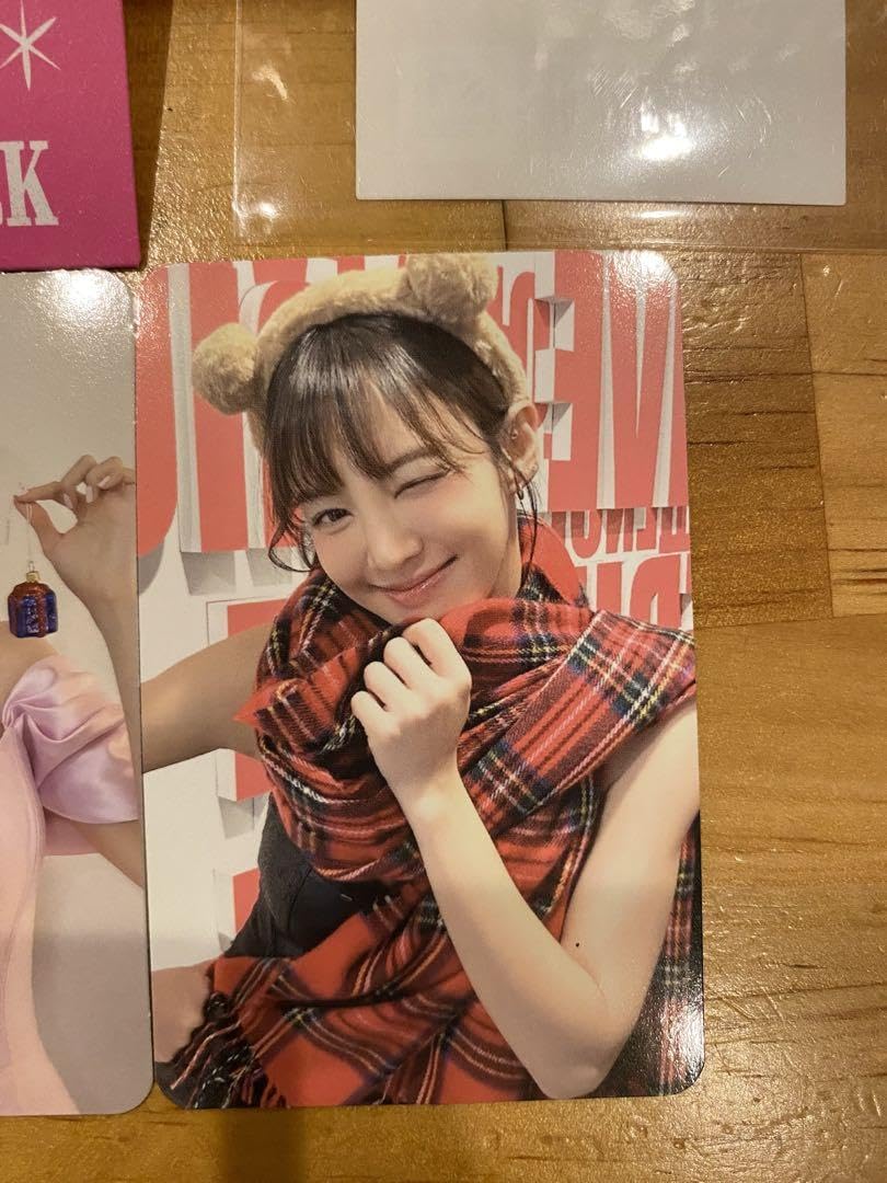 Amazon.co.jp: 少女時代ユナユリヒョヨン詰め合わせ pink